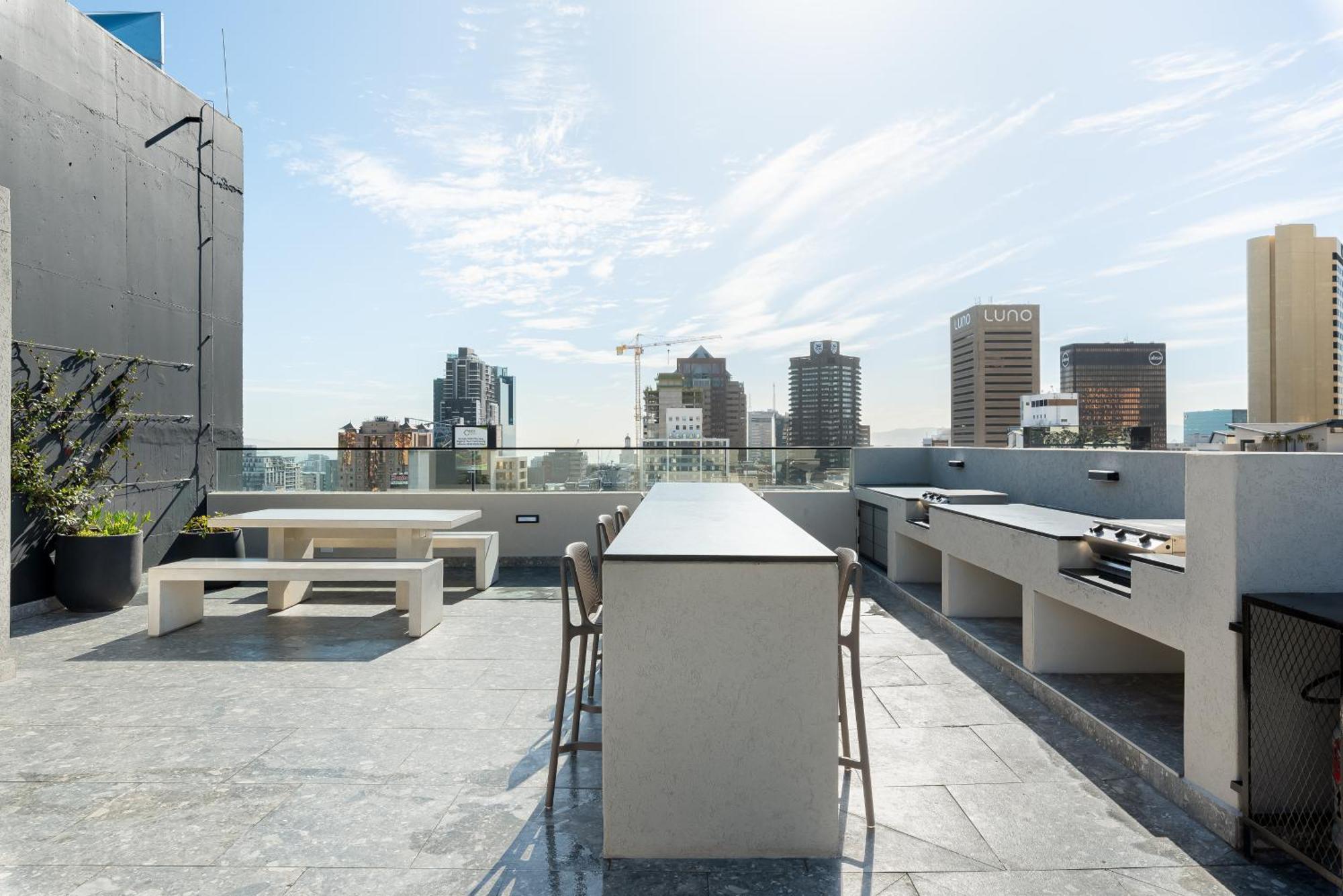 The Tokyo Aparthotel By Totalstay Cidade Do Cabo Exterior foto